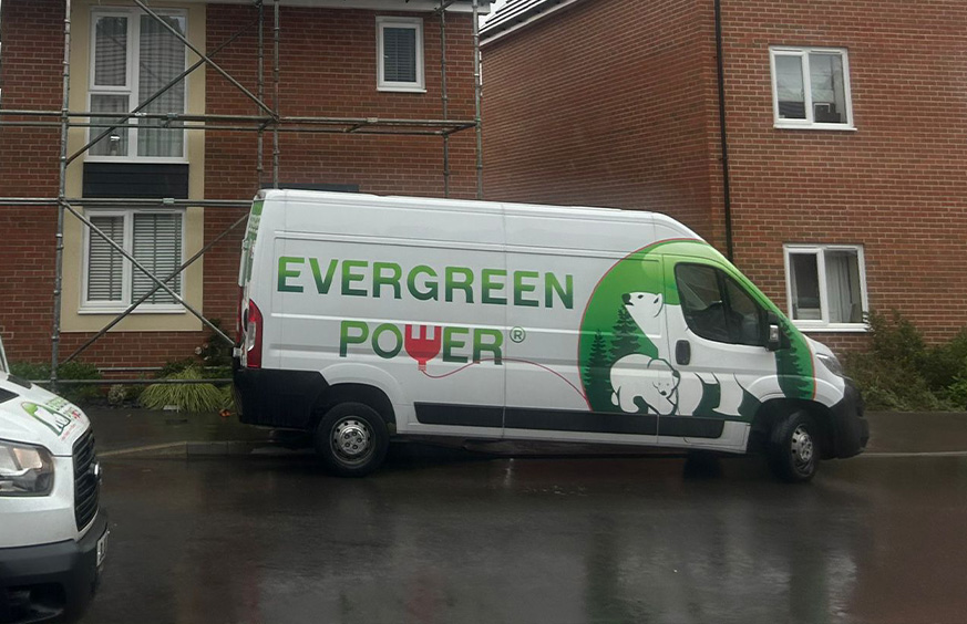 Why Choose Evergreen Power UK?